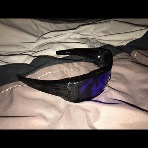 Batwolf Oakley’s sunglasses